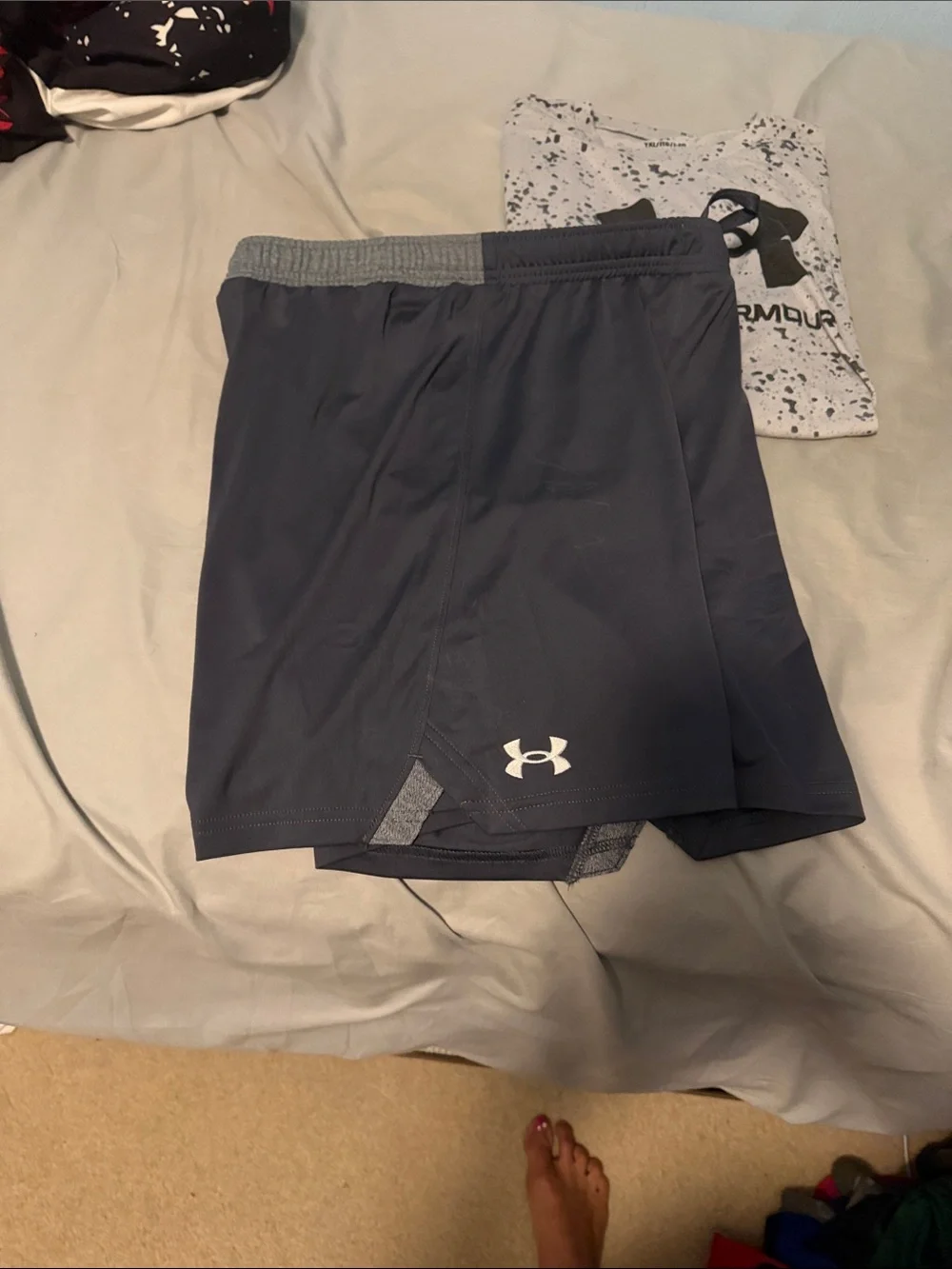 Under Armour grey Tee with Black Logo & grey Athletic Shorts - Picture 3 of 4